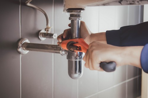 Licensed Puyallup plumber in WA near 98375